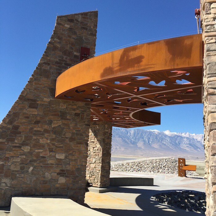 46_owens_lake_land_art_nuvis_ladwp_700.jpg