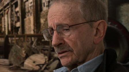 Poet Philip Levine Reads His Work