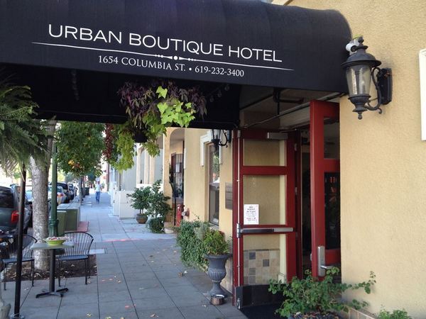 Urban Boutique Hotel.jpg