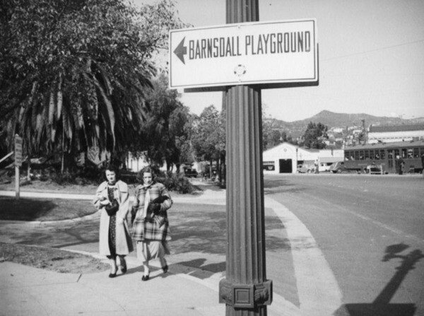 Entrance to Barnsdall Park, ca. 1937 | Photo: Herman J. Schultheis Collection, Los Angeles Public Library