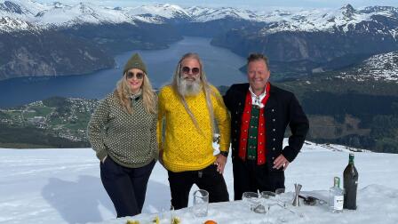 Western Fjord Valley (Stranda)