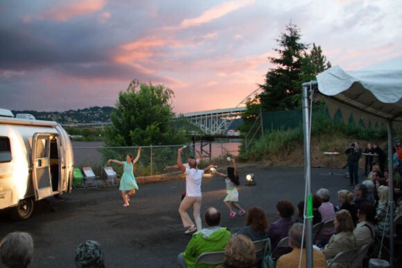 A sneak peak preview performance of Feedback on the north side of the river in Portland at sunset featuring dancers Marissa Labog (LA), Joe Schenck (LA), Carla Mann (Portland), Noel Plemmons (Portland) | Photo: Nick Shepard.