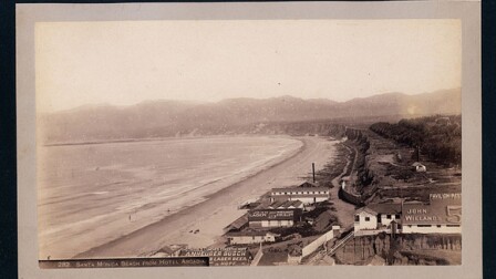 Santa_Monica_from_Hotel_Arc-thumb-580x359-89065