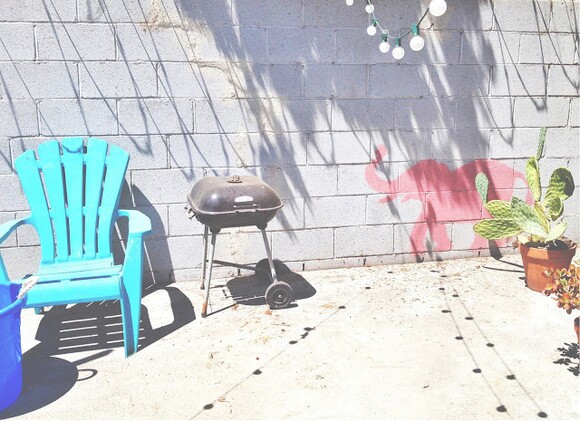 The backyard of elephant art space. | Photo: Bianca D'Amico and courtesy elephant..