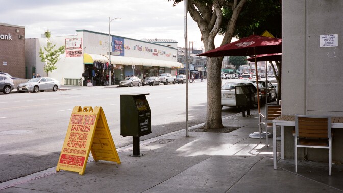 Olympic Blvd east of Los Angeles Street