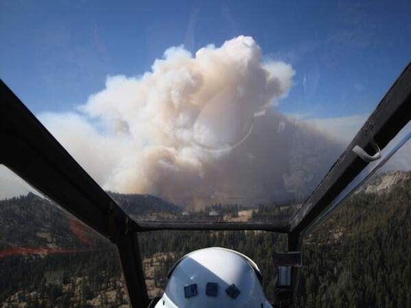 Pilot's view of the Aspen Fire from a U.S. Forest Service helicopter. | Photo: Courtesy Inciweb