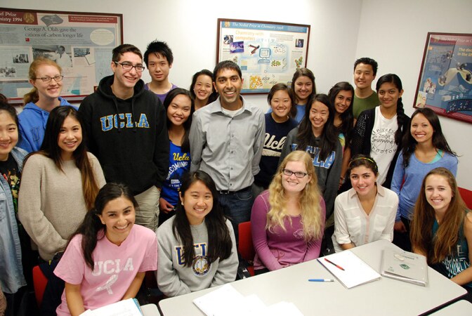Neil Garg with some of his Chemistry 14D students. | Courtesy of Neil Garg