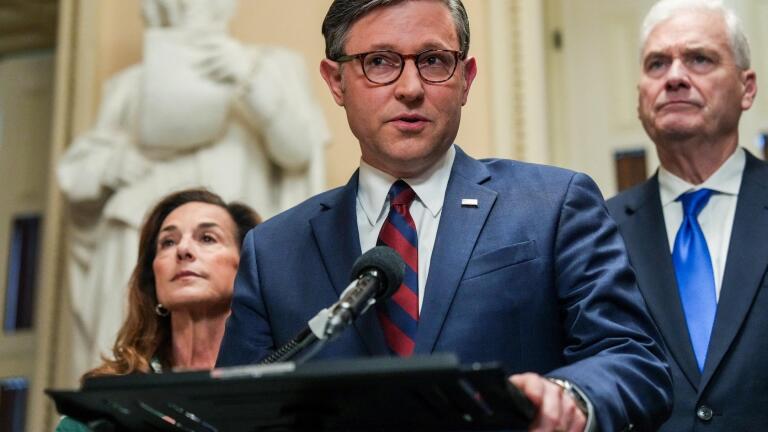 News Wrap: Johnson, Thune agree on path to fund DHS