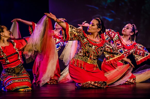 Kayamanan Ng Lahi| Photo: Jorge Vismara
