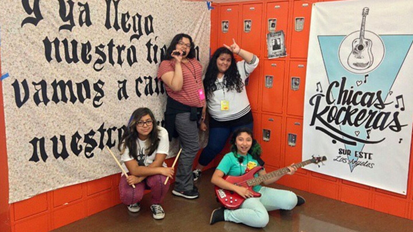 chicasrockeras_003.jpg