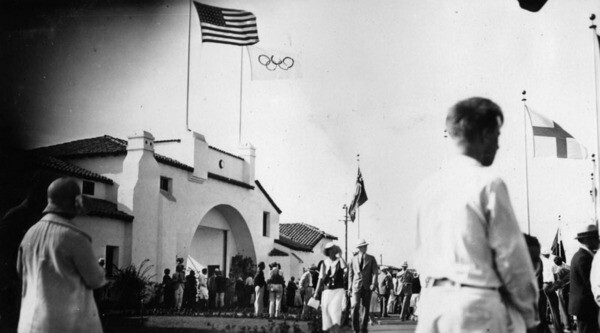 Folks visiting the village-thumb-600x333-60968