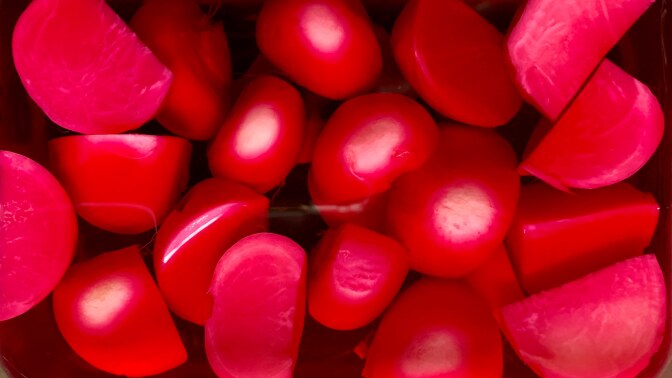 Pink pickled turnips
