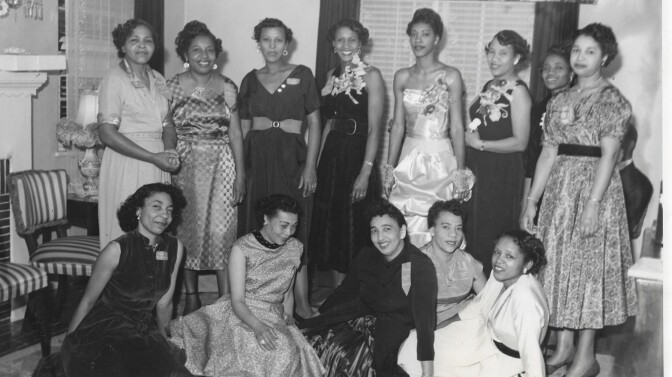Les Uniques Social Club initiation ceremony of new officers at the Buckman home in Santa Monica, 1954. | Persil Lewis. Courtesy of the Quinn Research Center