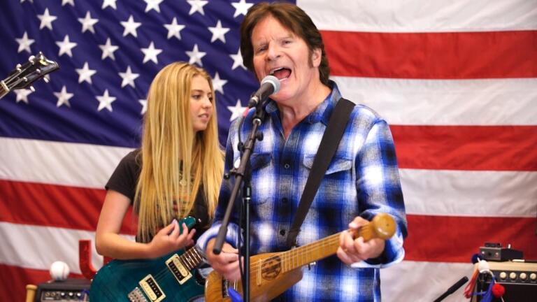 John Fogerty Performs "Centerfield"