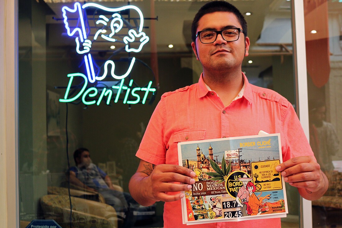 Tijuana comic artist Urbano Mata with his zine "Border Cliche" | Samanta Helou Hernandez