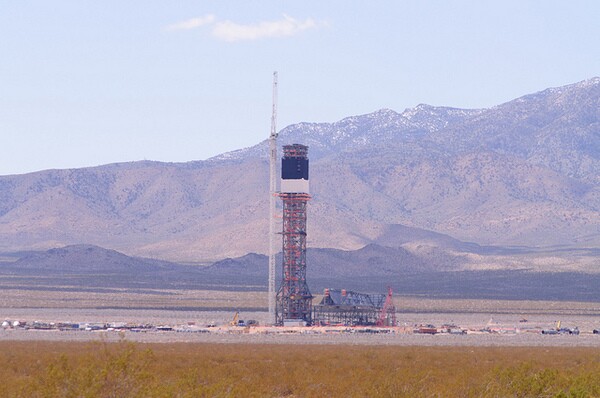 ivanpah-solar-6-24-12-thumb-600x398-53940