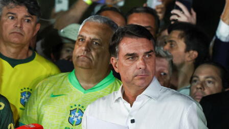 News Wrap: U.S. providing visa to Bolsonaro and family