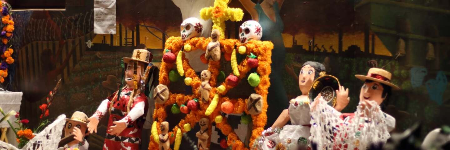 The collaborative piñatas from the workshop on display at the CSUN Chicano House for the 2016 Day of the Dead festivities | David Figueroa, courtesy of Dignicraft PST LALA Talking to Action