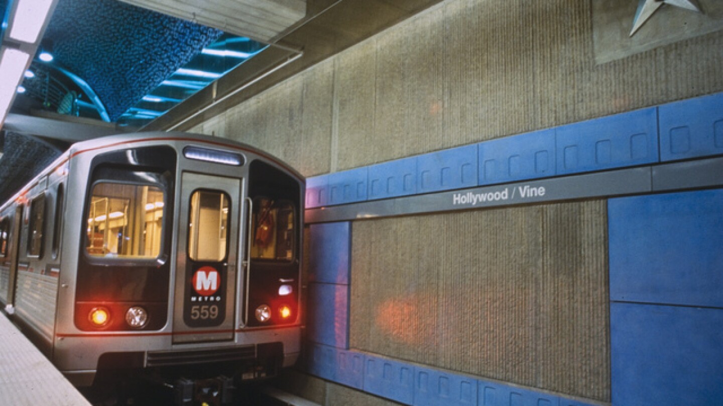 metro-late-night-train-service-2012