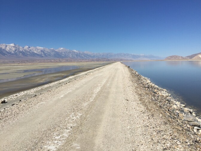 47_owens_lake_land_art_nuvis_ladwp.jpg