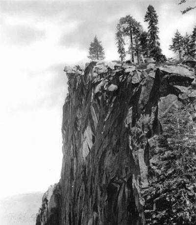 A view of Glacier Point