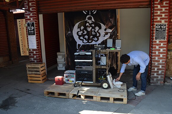 Mobile sonidero cart. | Photo: Courtesy of Misael Diaz.