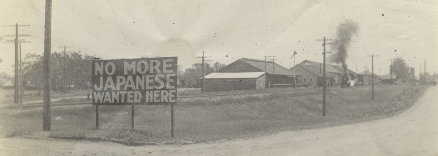 janm-banner no more japanese wanted here sign in livingston california1920.jpg