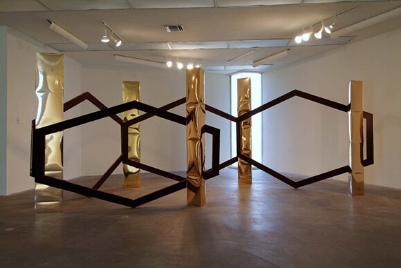Alice Könitz, "Mall Sculpture," 2006. | Courtesy the artist.