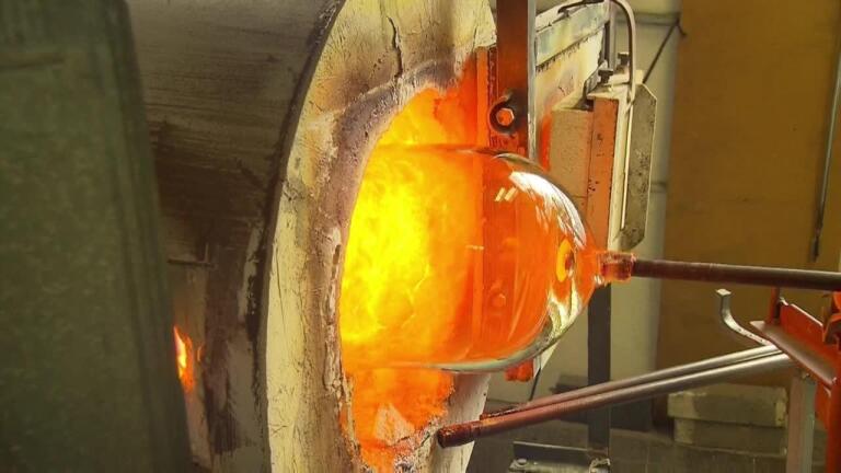 530: Mark Sudduth Glass Blower