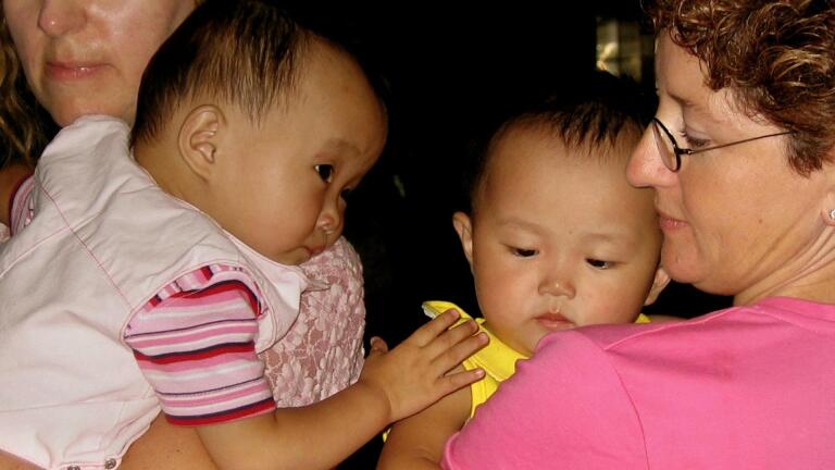 Twin Sisters: Adoptive Parents Meet in China
