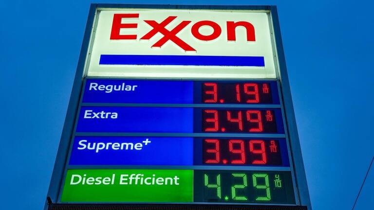 Chicago Fed president breaks down economic risks of Iran war