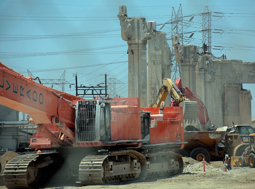 Construction Near the Overpass | Photo: Timo Saarelma