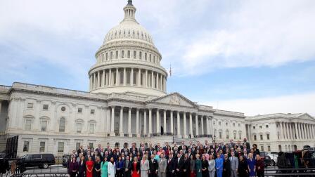 New House Democrats divided over Pelosi and 'change'