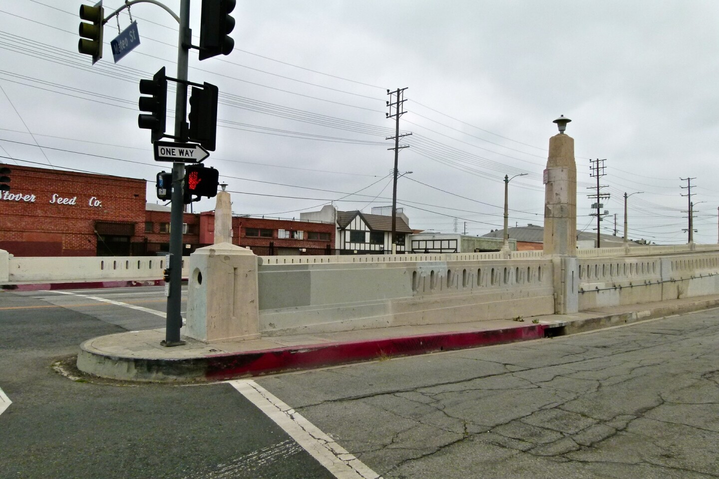 6th_street_bridge_001.jpg