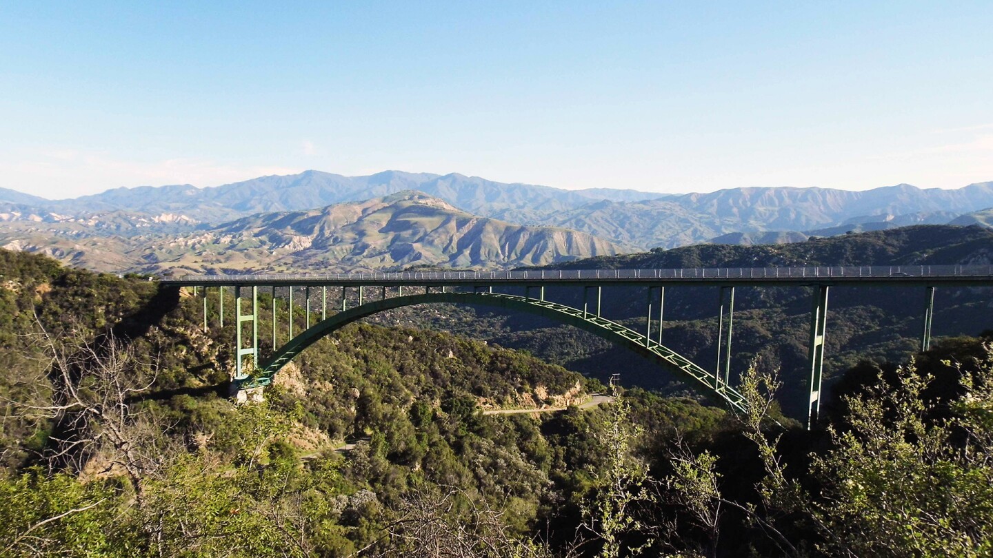View of the Cold Spring Canyon Arch Bridge