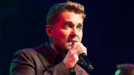 Brett Young - "You Ain't Here To Kiss Me"