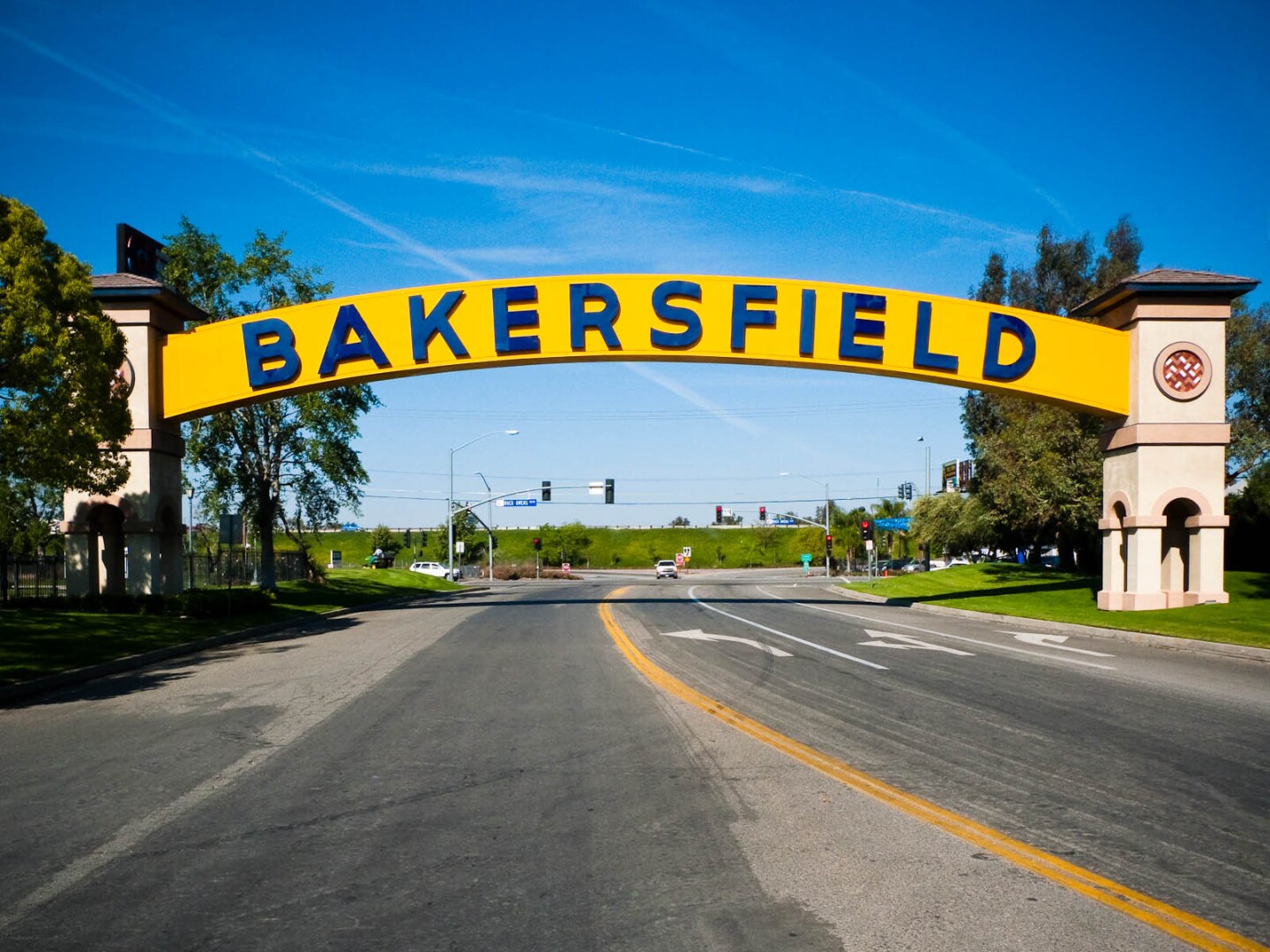The Streets of Bakersfield: Maverick Music in California s Nashville