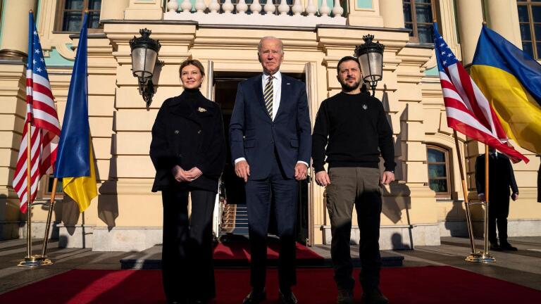 Biden shows solidarity with Ukraine in surprise visit