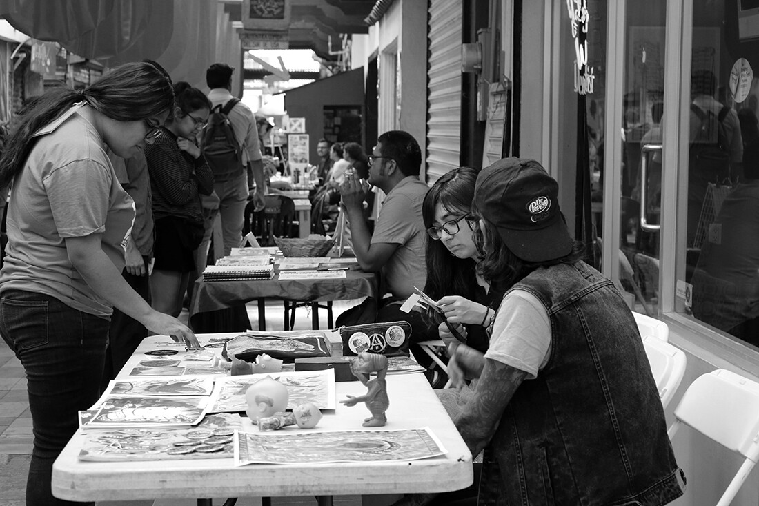 Tijuana Zine Fest on Pasaje Rodriguez | Samanta Helou Hernandez