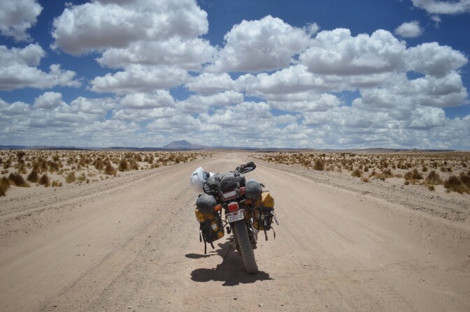 Carretera Uyuni-Tupiza, Bolivia, 2015. | Photo: Heather Johnson.