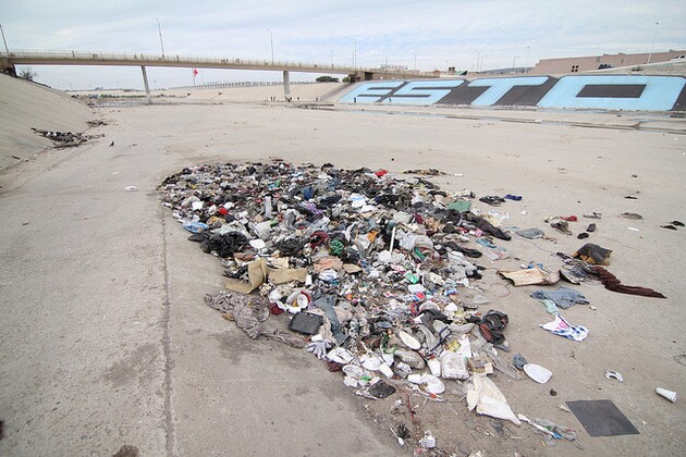 tijuana-river-trash-10-12-15-thumb-630x420-98082-thumb-630x420-98083
