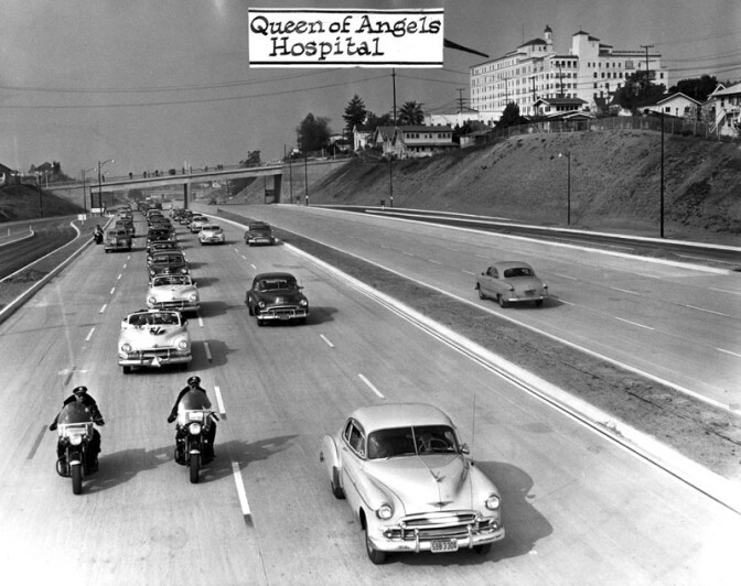 Motorcade travels spanking new freeway