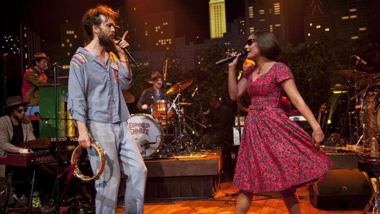 Edward Sharpe and the Magnetic Zeros "That's What's Up"