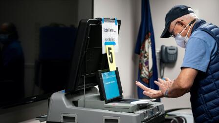 News Wrap: Va. online voter registration down on final day