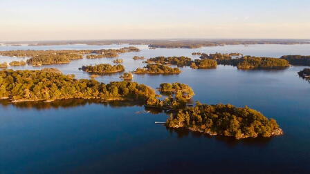 Thousand Islands -- A Canadian Cultural and Artistic Adventure