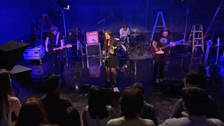 Best Coast Performs from New Album "Fade Away"