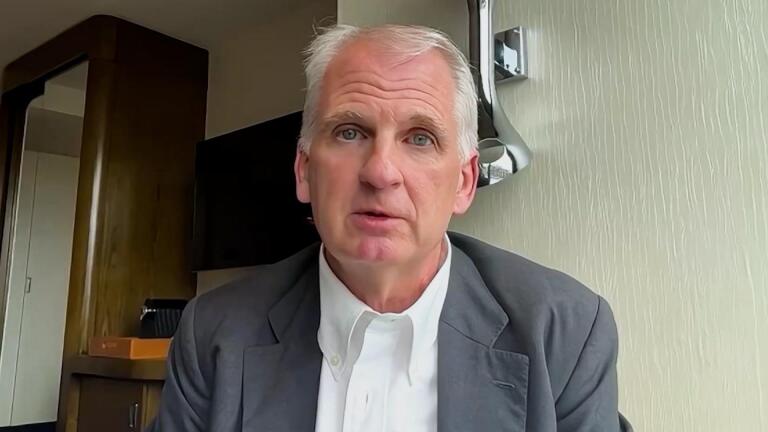 Historian Timothy Snyder on VP Harris’ “Freedom” Campaign