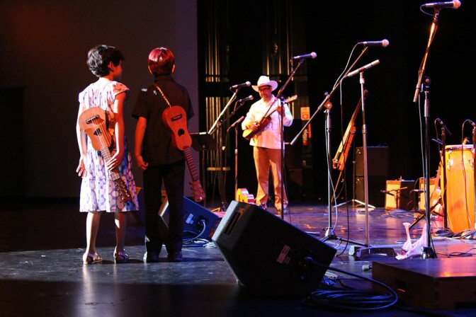 Son Jarocho performers at the Aratani Theatre | Erick Iñiguez