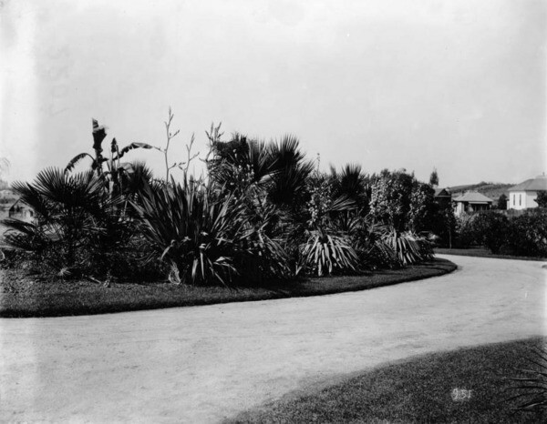 Prospect Park in the Los Angeles suburb of Brooklyn Heights. Courtesy of the USC Libraries - California Historical Society Collection.