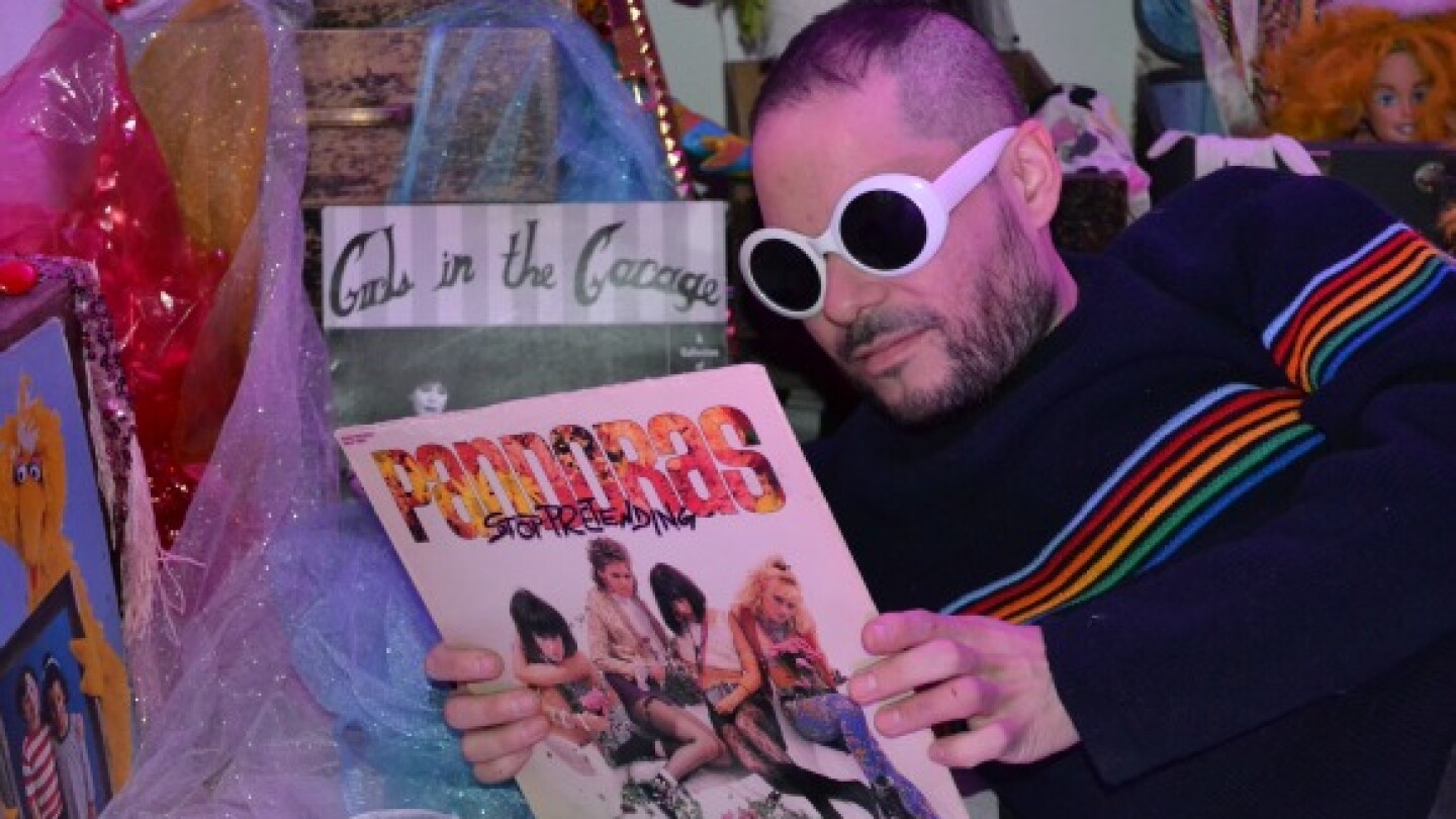 coolworld_party_jeff.jpg